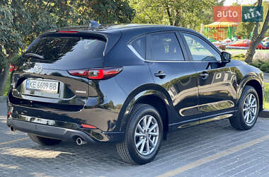 Позашляховик / Кросовер Mazda CX-5 2024 в 
