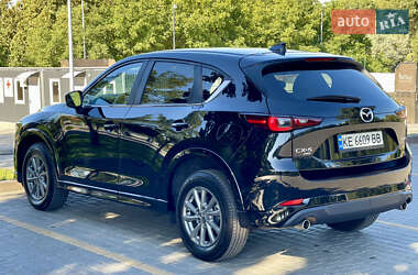 Позашляховик / Кросовер Mazda CX-5 2024 в 