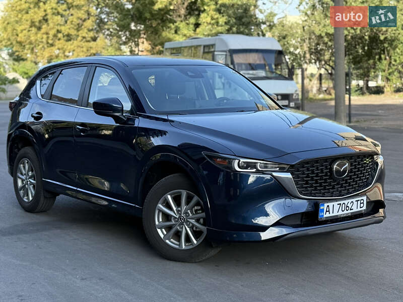 Позашляховик / Кросовер Mazda CX-5 2023 в 