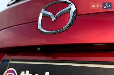 Позашляховик / Кросовер Mazda CX-5 2013 в 
