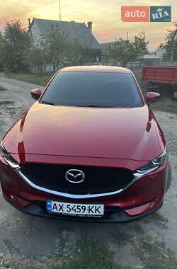 Внедорожник / Кроссовер Mazda CX-5 2017 в 