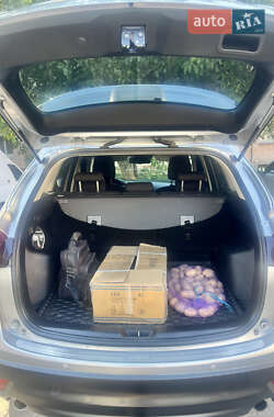 Позашляховик / Кросовер Mazda CX-5 2012 в 