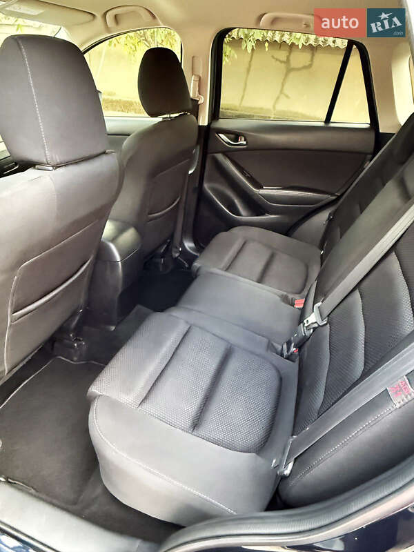 Внедорожник / Кроссовер Mazda CX-5 2016 в Белгороде-Днестровском