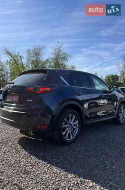 Позашляховик / Кросовер Mazda CX-5 2019 в 