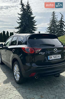 Внедорожник / Кроссовер Mazda CX-5 2012 в 