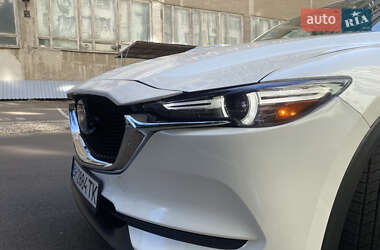 Позашляховик / Кросовер Mazda CX-5 2020 в 