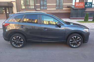 Позашляховик / Кросовер Mazda CX-5 2016 в 
