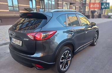 Позашляховик / Кросовер Mazda CX-5 2016 в 