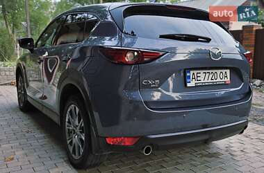 Позашляховик / Кросовер Mazda CX-5 2020 в 