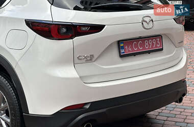 Внедорожник / Кроссовер Mazda CX-5 2024 в 