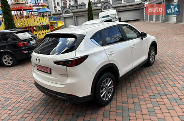 Внедорожник / Кроссовер Mazda CX-5 2024 в 