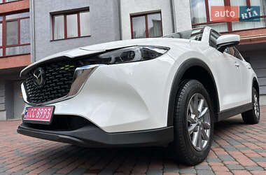 Внедорожник / Кроссовер Mazda CX-5 2024 в 