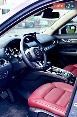 Внедорожник / Кроссовер Mazda CX-5 2024 в 