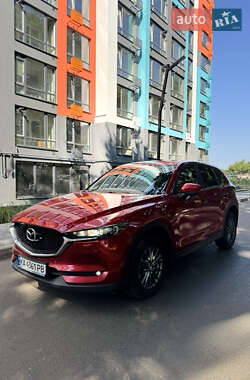Позашляховик / Кросовер Mazda CX-5 2017 в Чернігові