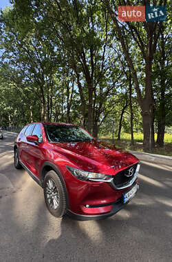Позашляховик / Кросовер Mazda CX-5 2017 в 