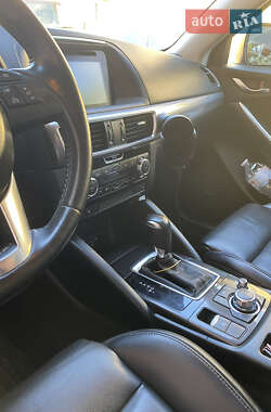 Внедорожник / Кроссовер Mazda CX-5 2016 в 