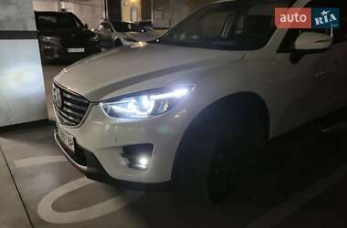 Внедорожник / Кроссовер Mazda CX-5 2015 в 
