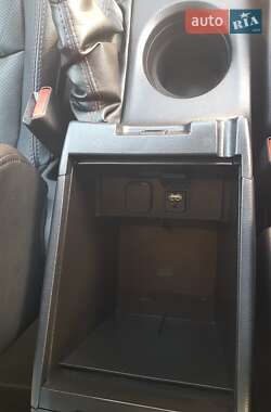 Позашляховик / Кросовер Mazda CX-5 2014 в 