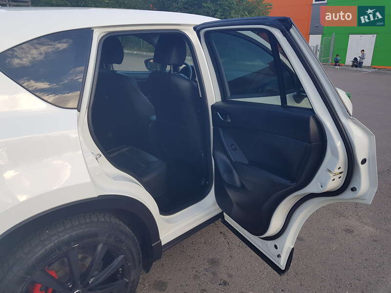 Позашляховик / Кросовер Mazda CX-5 2014 в Рівному