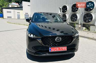 Позашляховик / Кросовер Mazda CX-5 2023 в 