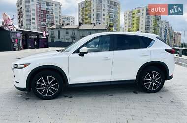 Позашляховик / Кросовер Mazda CX-5 2018 в 