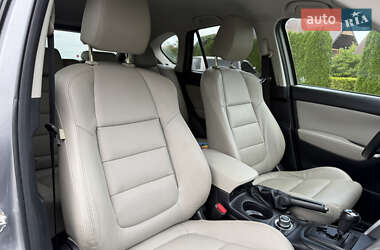 Позашляховик / Кросовер Mazda CX-5 2012 в 