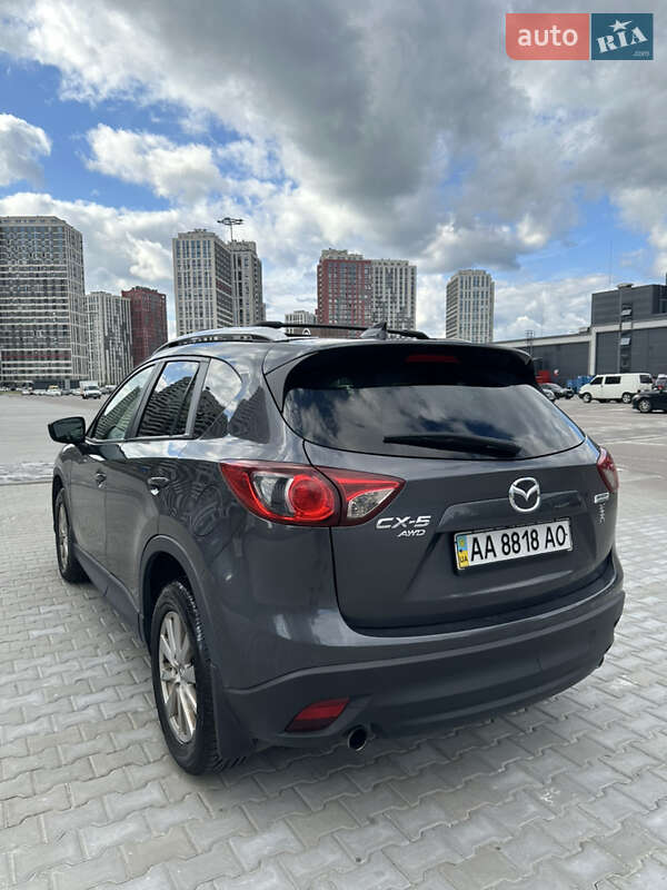 Позашляховик / Кросовер Mazda CX-5 2016 в Києві