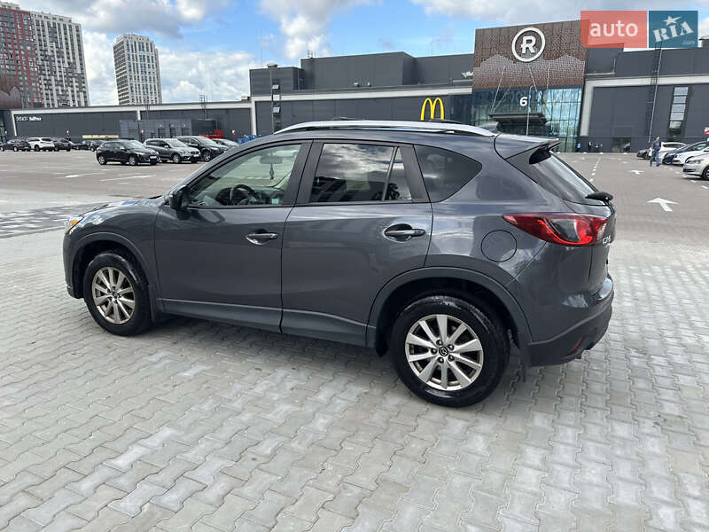 Позашляховик / Кросовер Mazda CX-5 2016 в Києві