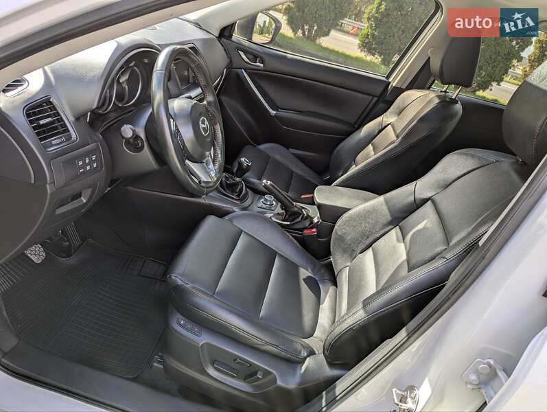 Позашляховик / Кросовер Mazda CX-5 2014 в Дубні