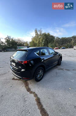 Внедорожник / Кроссовер Mazda CX-5 2018 в 