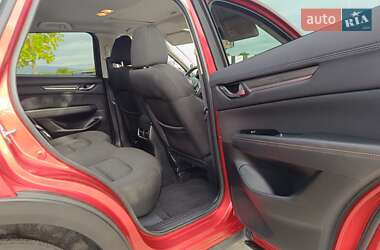 Внедорожник / Кроссовер Mazda CX-5 2017 в 