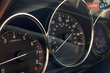 Позашляховик / Кросовер Mazda CX-5 2015 в 