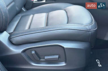 Позашляховик / Кросовер Mazda CX-5 2023 в 