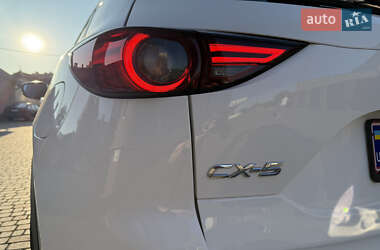 Внедорожник / Кроссовер Mazda CX-5 2018 в 