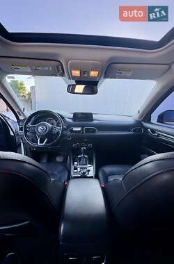Внедорожник / Кроссовер Mazda CX-5 2017 в 