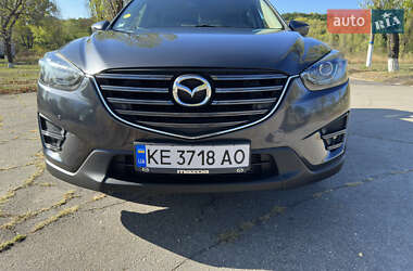 Позашляховик / Кросовер Mazda CX-5 2015 в 