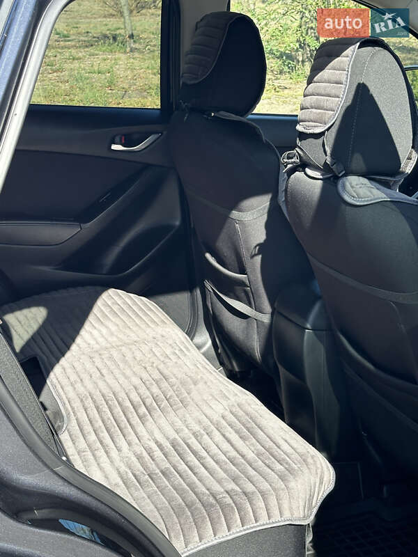 Внедорожник / Кроссовер Mazda CX-5 2015 в Каменском