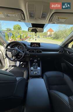 Позашляховик / Кросовер Mazda CX-5 2020 в 