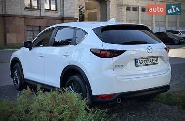 Позашляховик / Кросовер Mazda CX-5 2021 в 
