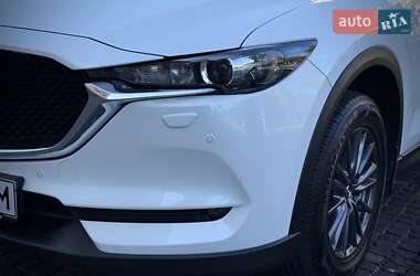Позашляховик / Кросовер Mazda CX-5 2021 в 