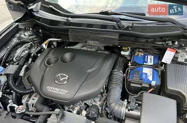 Внедорожник / Кроссовер Mazda CX-5 2016 в 