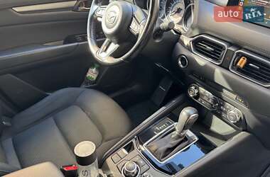 Позашляховик / Кросовер Mazda CX-5 2018 в 