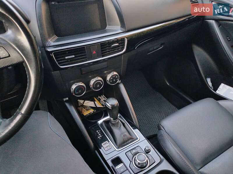 Внедорожник / Кроссовер Mazda CX-5 2016 в Днепре