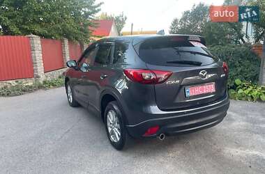 Позашляховик / Кросовер Mazda CX-5 2015 в 