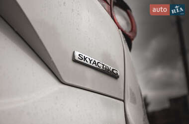 Внедорожник / Кроссовер Mazda CX-5 2021 в 