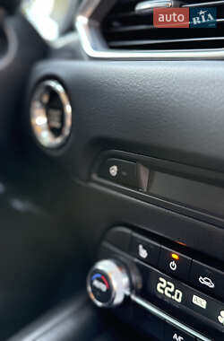 Внедорожник / Кроссовер Mazda CX-5 2023 в 