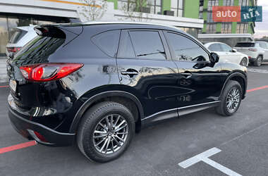 Позашляховик / Кросовер Mazda CX-5 2015 в 