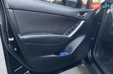 Позашляховик / Кросовер Mazda CX-5 2015 в 
