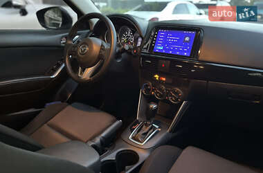 Позашляховик / Кросовер Mazda CX-5 2015 в 