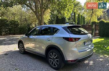 Внедорожник / Кроссовер Mazda CX-5 2018 в 